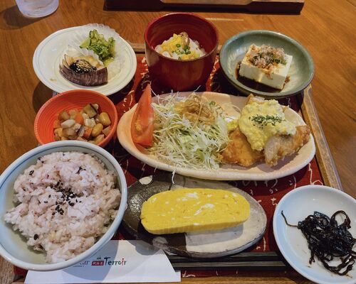 542D1943-D194-47C5-940F-BCD6BB90086C